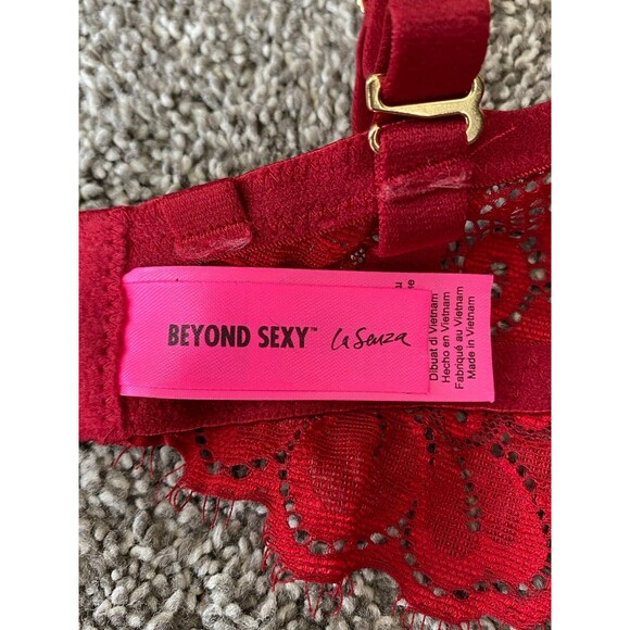 La Senza Beyond Sexy Red Lace Push Up Bra 34DD Romantic Lingerie - Picture 3 of 4